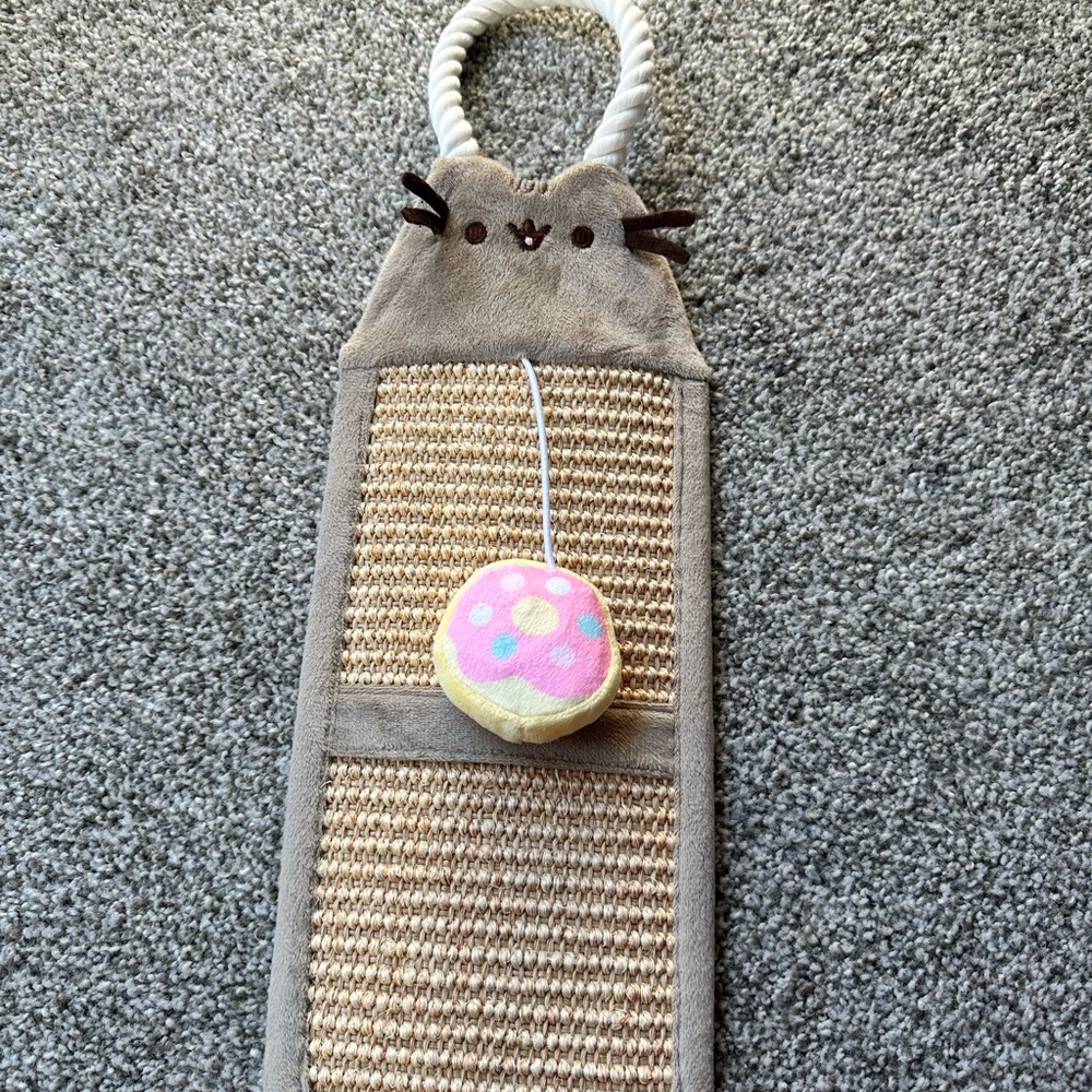 Pusheen Cat Doorknob Scratching Board